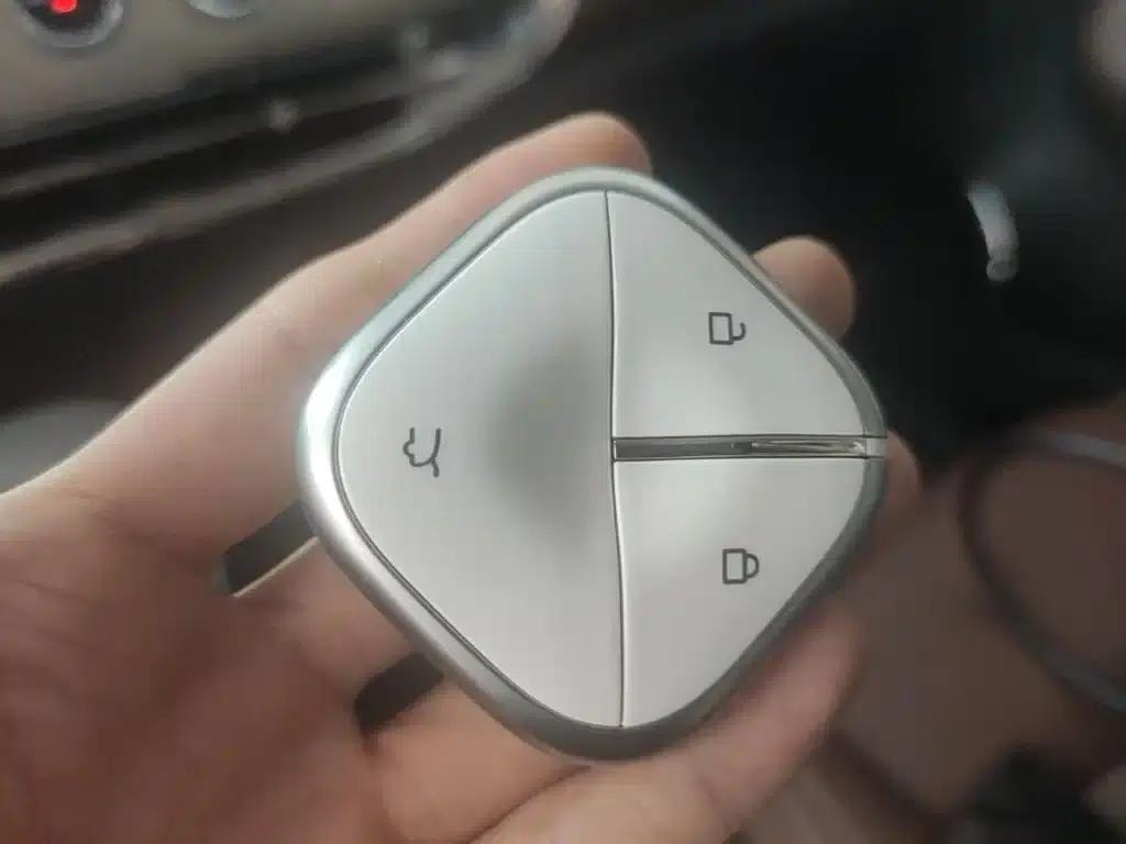 Wuling Bingo 2024 Model, 333km Range, Lingxi Connected Edition — миниатюра 9