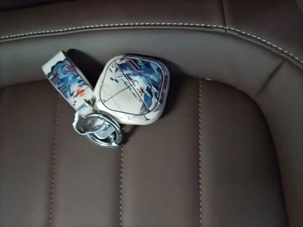 Wuling Bingo 2023 Model, 333km Range, Lingxi Connected Edition — миниатюра 9