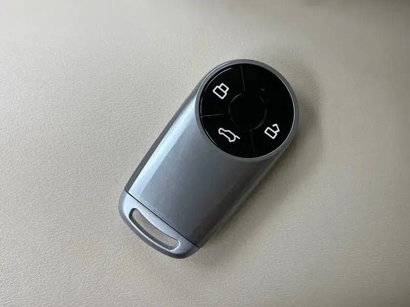 ORA Good Cat 2023 Model, 401km Standard Range, Luxury Edition, Lithium Iron Phosphate — миниатюра 11
