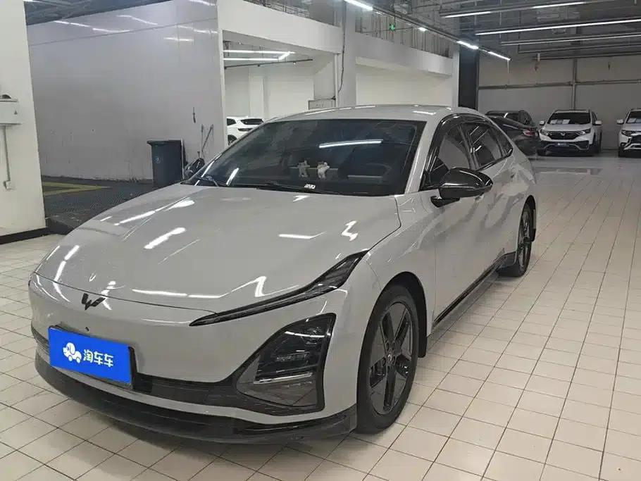 Wuling Xingguang 2024 Co-creation Edition 510 Advanced Model — миниатюра 1