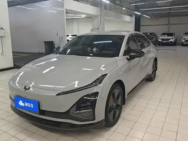 Wuling Xingguang 2024 Co-creation Edition 510 Advanced Model