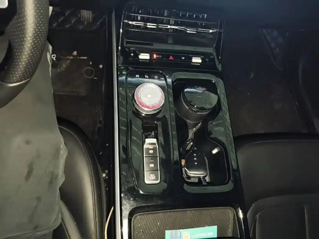Wuling Xingguang 2023 Model 150 Advanced Edition — миниатюра 14