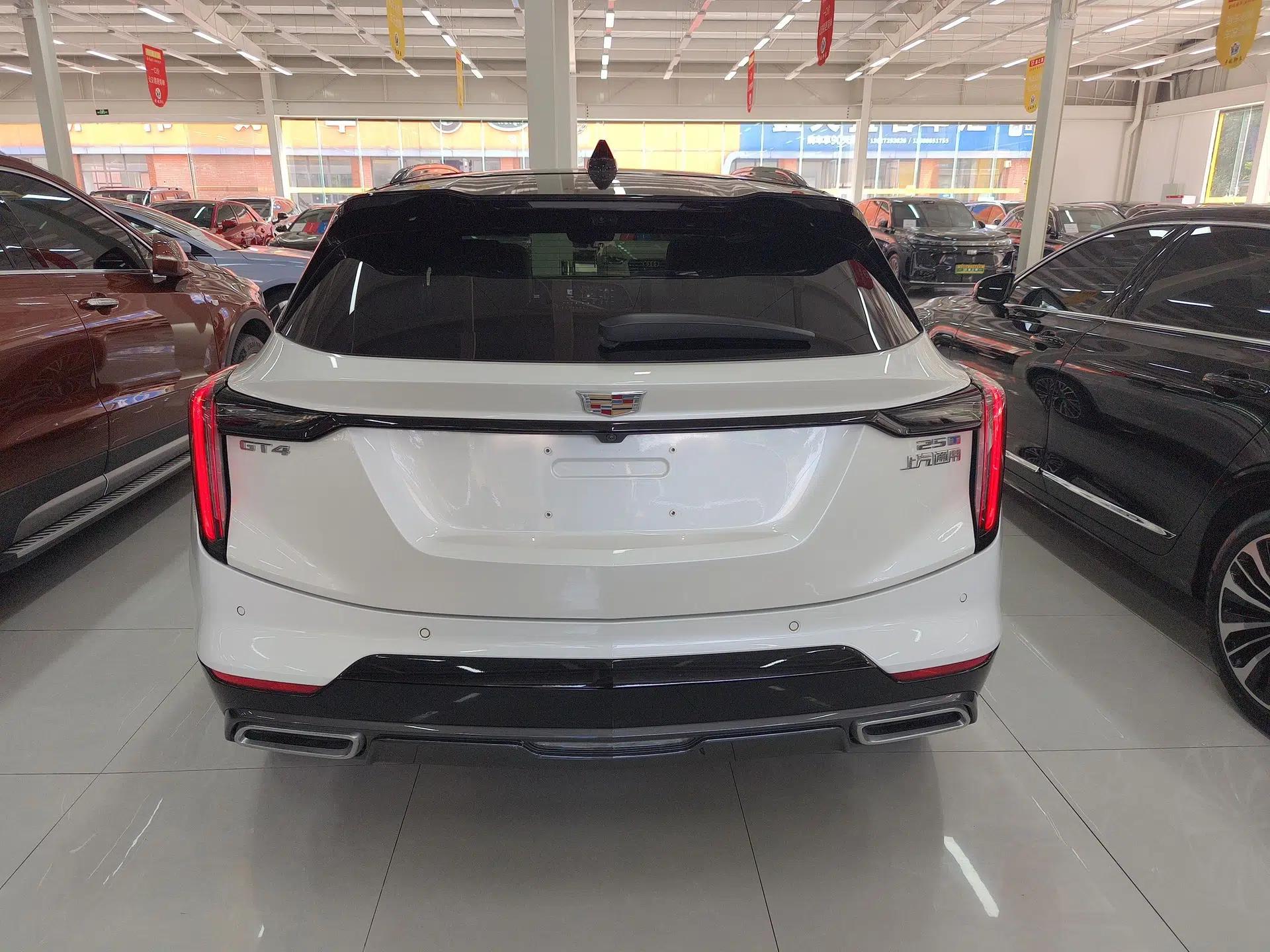 Cadillac GT4 2023 25T Prestige Version — миниатюра 5