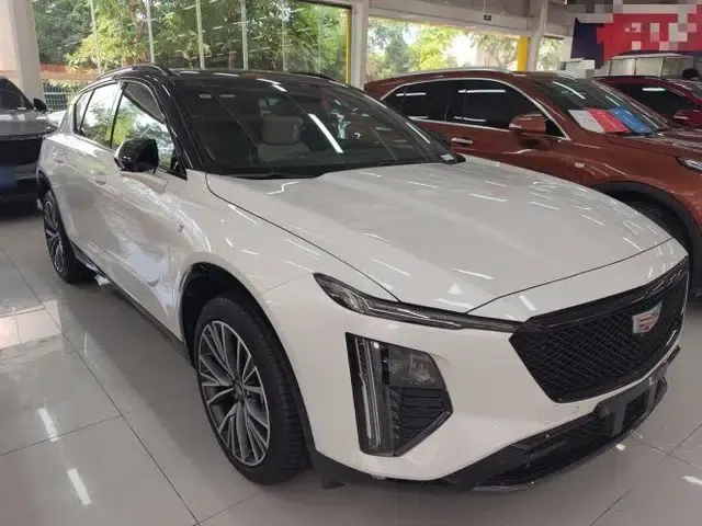Cadillac GT4 2023 25T Prestige Version