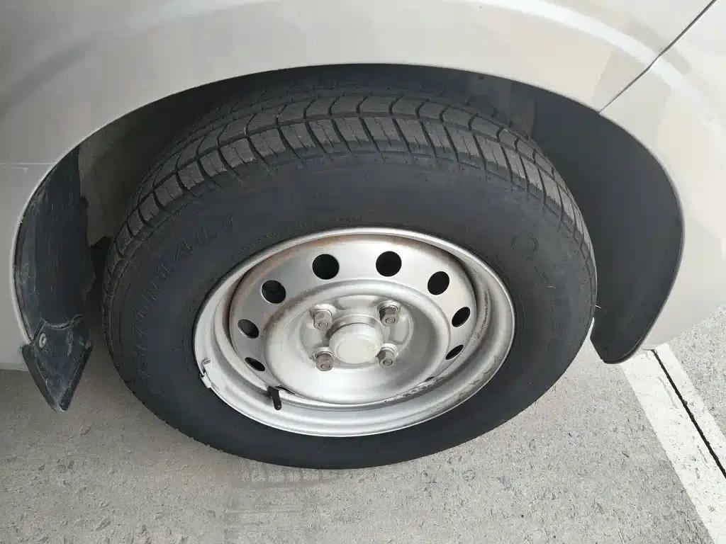 Wuling Hongguang V 2022 1.5L Sporty Edition with Hydraulic Power Steering (LAR) — миниатюра 18