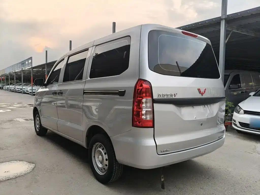 Wuling Hongguang V 2022 1.5L Sporty Edition with Hydraulic Power Steering (LAR) — миниатюра 21