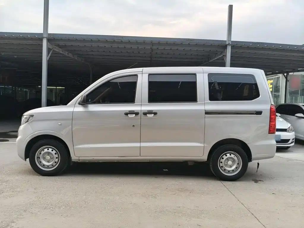 Wuling Hongguang V 2022 1.5L Sporty Edition with Hydraulic Power Steering (LAR) — миниатюра 23
