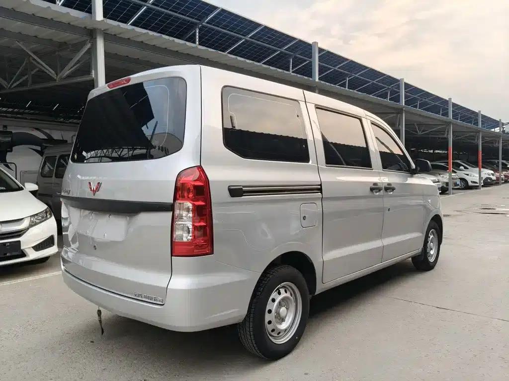 Wuling Hongguang V 2022 1.5L Sporty Edition with Hydraulic Power Steering (LAR) — миниатюра 24