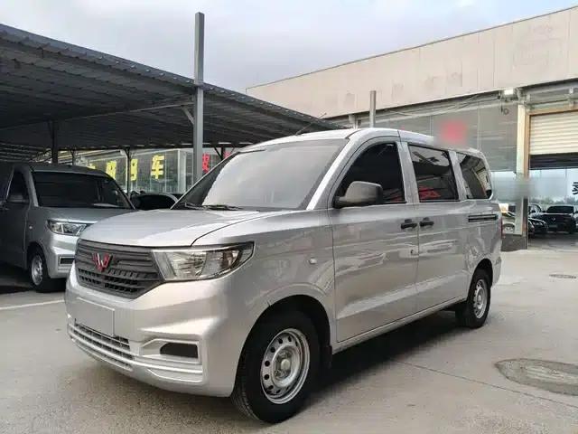 Wuling Hongguang V 2022 1.5L Sporty Edition with Hydraulic Power Steering (LAR)
