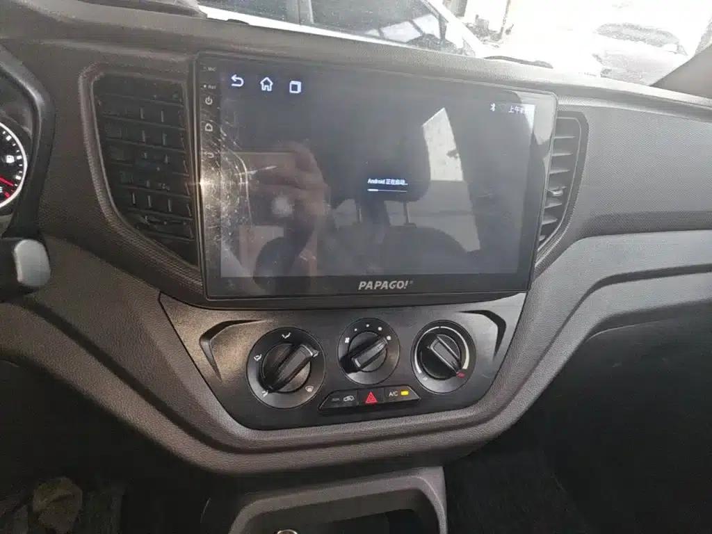 Wuling Hongguang V 2022 1.5L Enjoy Edition Electric Power Assist LAR — миниатюра 13