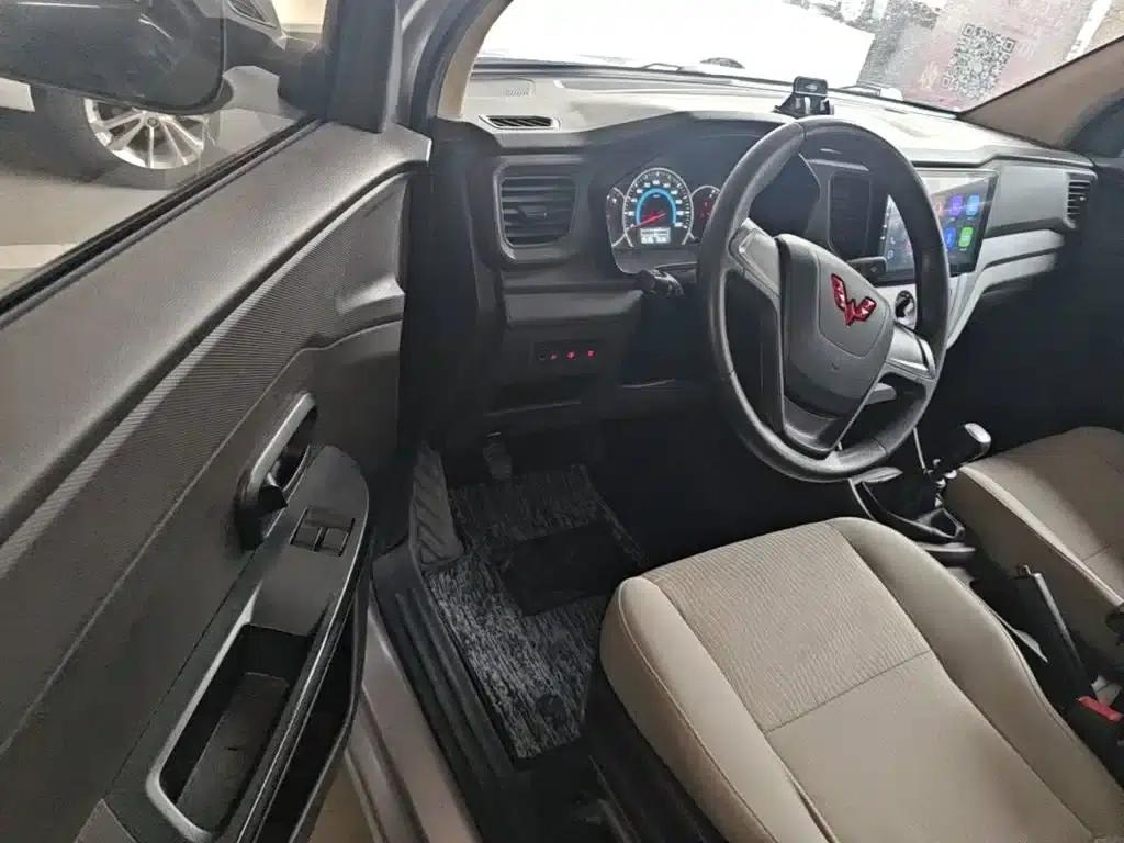 Wuling Hongguang V 2022 1.5L Enjoy Edition Electric Power Assist LAR — миниатюра 16