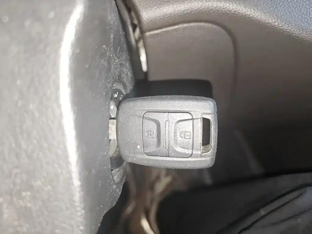 Wuling Hongguang V 2022 1.5L Enjoy Edition Electric Power Assist LAR — миниатюра 9