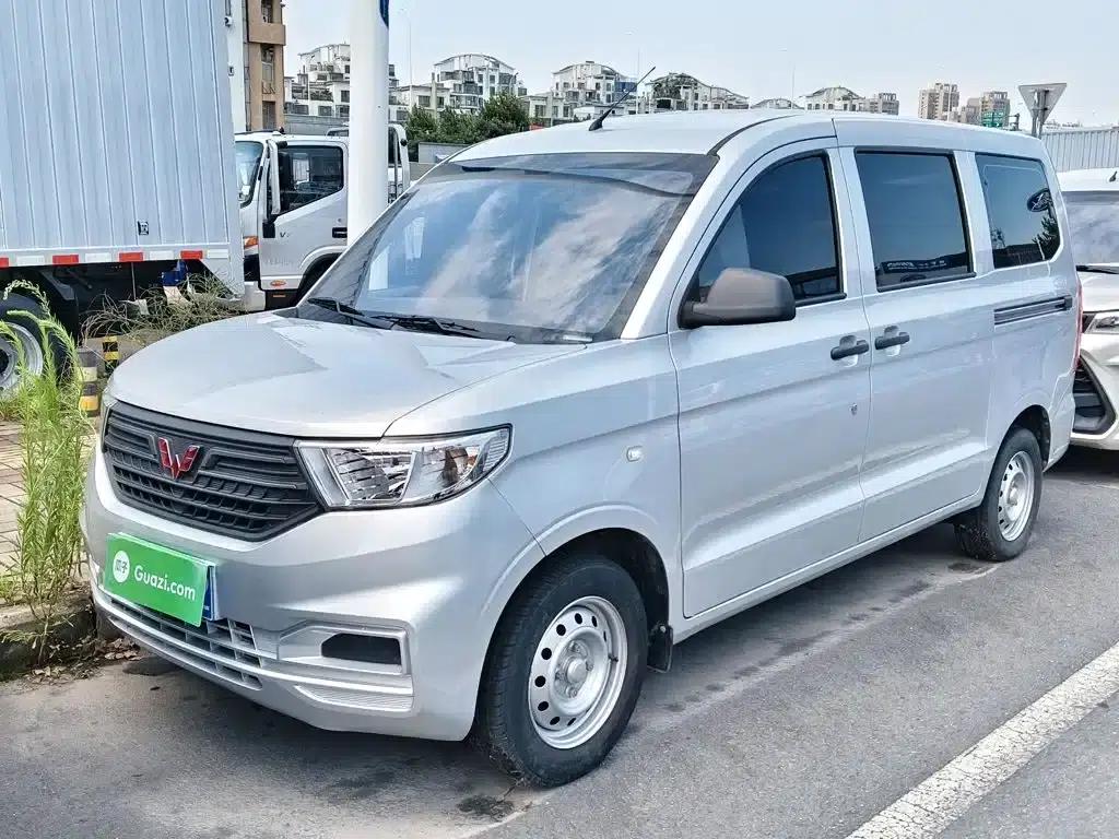Wuling Hongguang V 2022 1.5L Jinqu Edition Electric Power Assist LAR — миниатюра 2