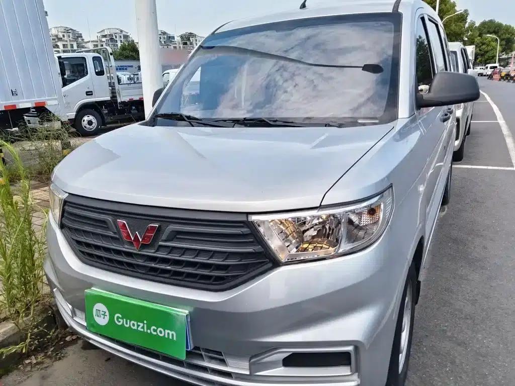 Wuling Hongguang V 2022 1.5L Jinqu Edition Electric Power Assist LAR — миниатюра 3
