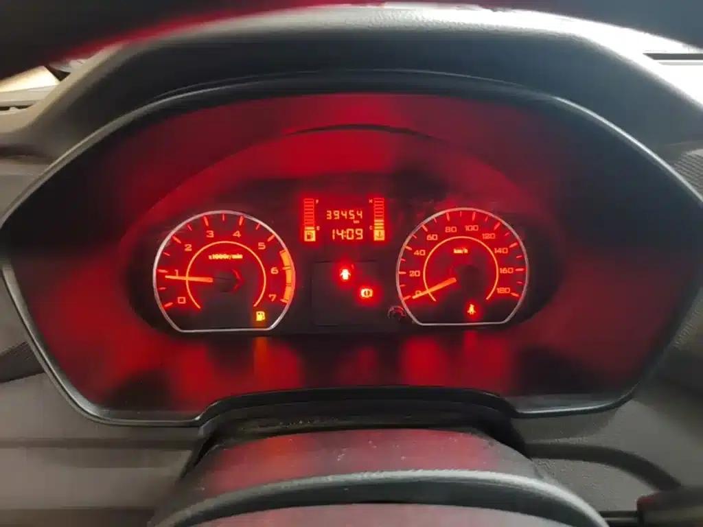 Wuling Hongguang V 2022 1.5L Sporty Edition with Hydraulic Power Steering (LAR) — миниатюра 12