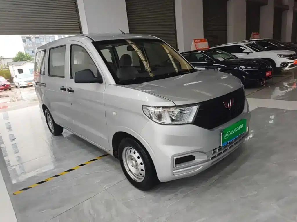 Wuling Hongguang V 2022 1.5L Sporty Edition with Hydraulic Power Steering (LAR) — миниатюра 4