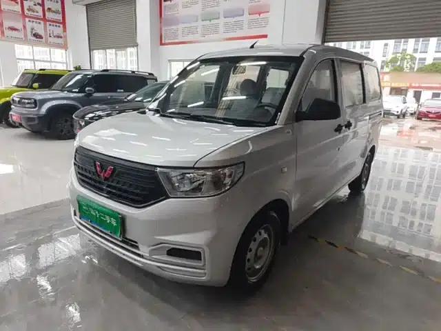 Wuling Hongguang V 2022 1.5L Sporty Edition with Hydraulic Power Steering (LAR)