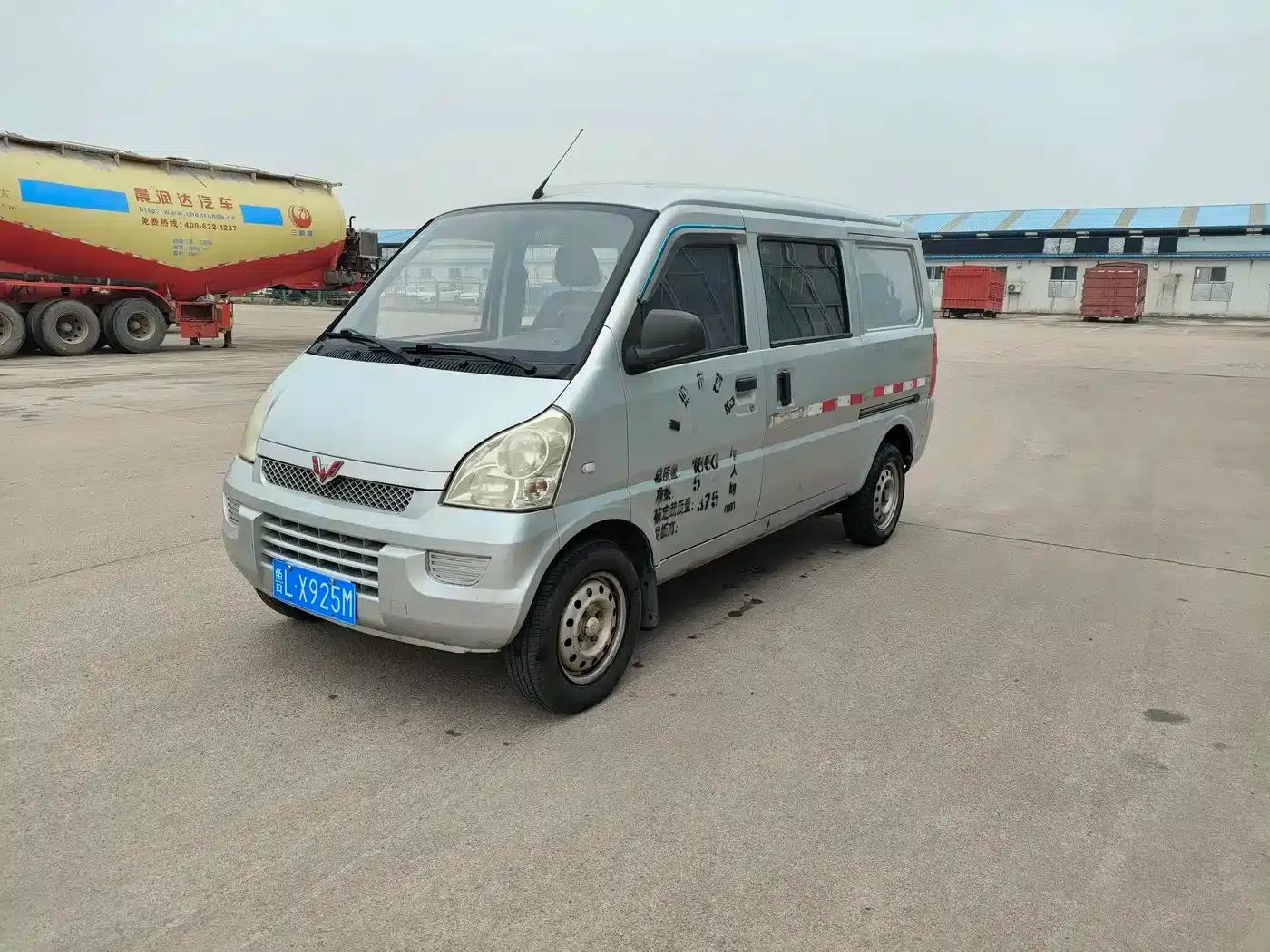 Wuling Rongguang 2014 1.2L S Standard Edition — миниатюра 2