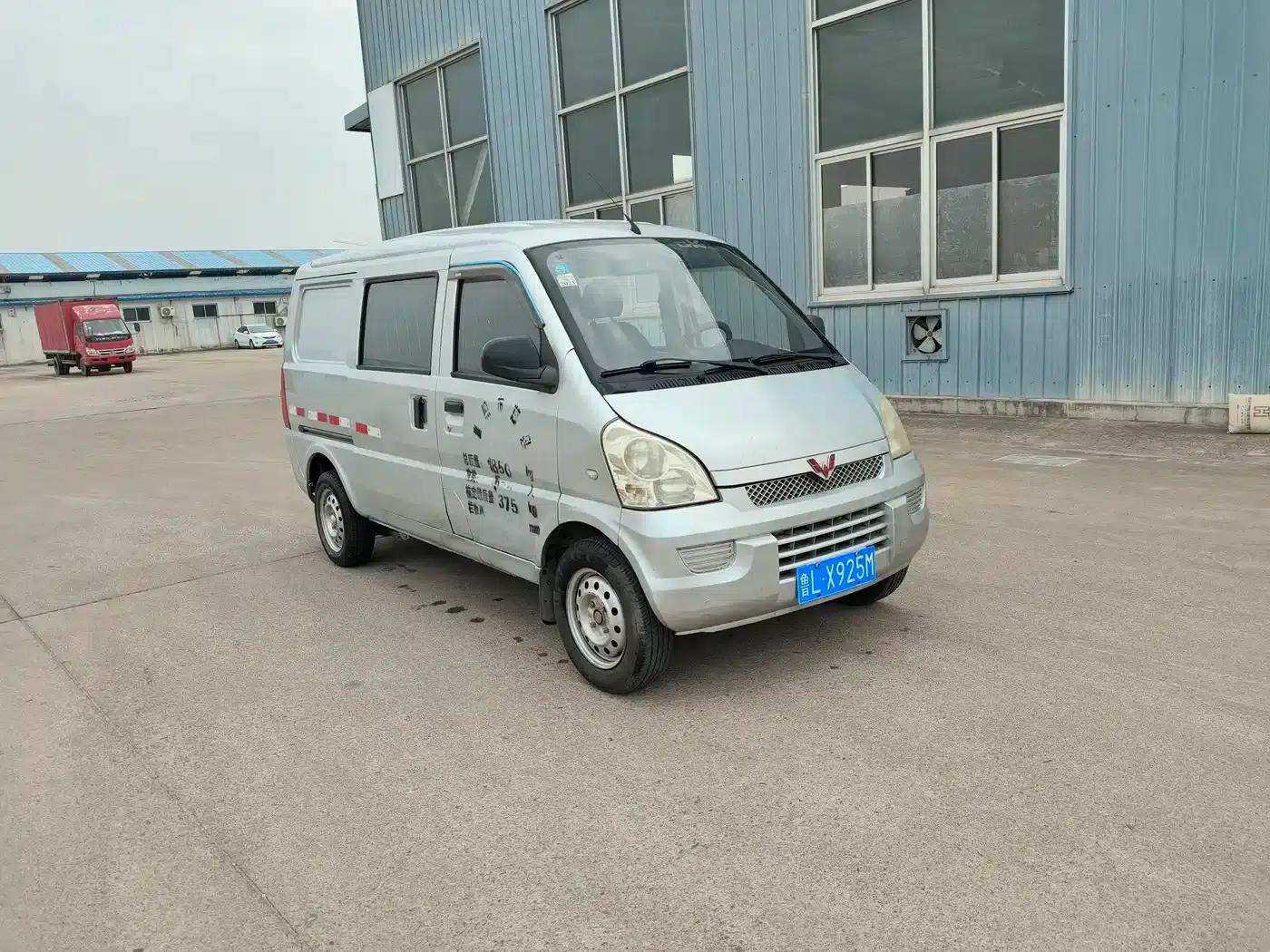 Wuling Rongguang 2014 1.2L S Standard Edition — миниатюра 3