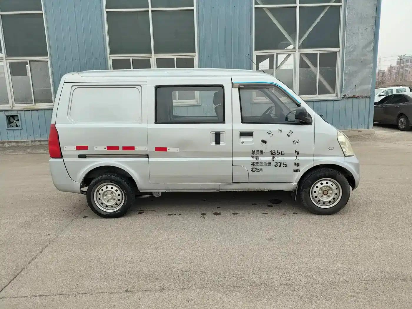 Wuling Rongguang 2014 1.2L S Standard Edition — миниатюра 4