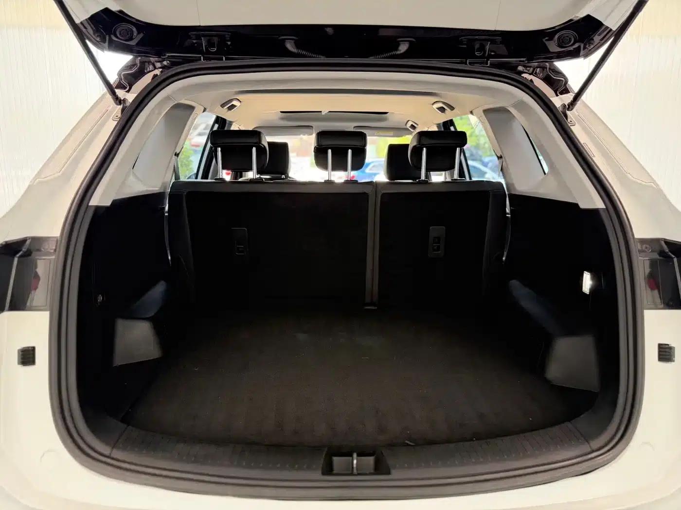 Wuling Xingchen 2021 1.5T CVT Star Edition — миниатюра 19