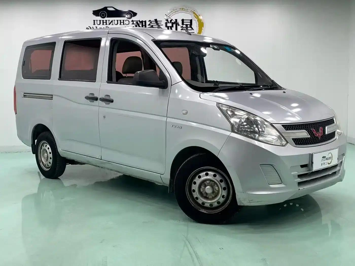 Wuling Rongguang V 2016 1.5L Practical Edition — миниатюра 3