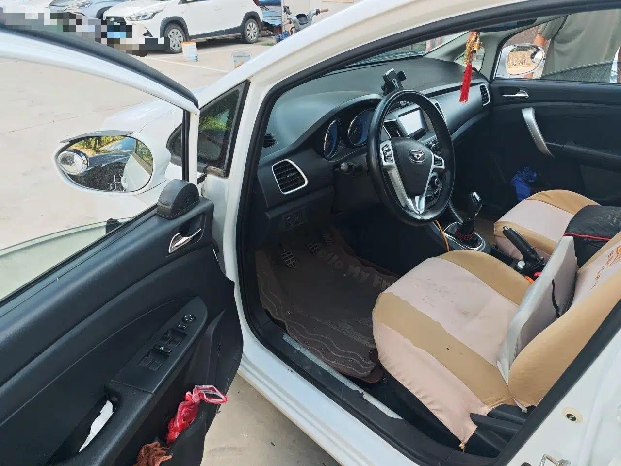 Cowin C3 2015 1.5L Manual Blue Diamond Model — миниатюра 16