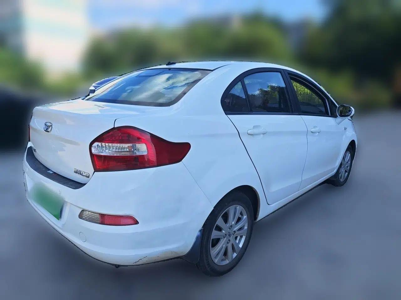 Cowin C3 2015 1.5L Manual Blue Diamond Model — миниатюра 6