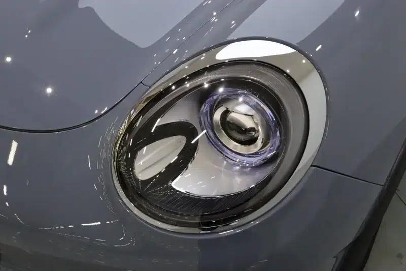 ORA Good Cat GT 2023 Magnolia Edition 401km Luxury Model — миниатюра 12