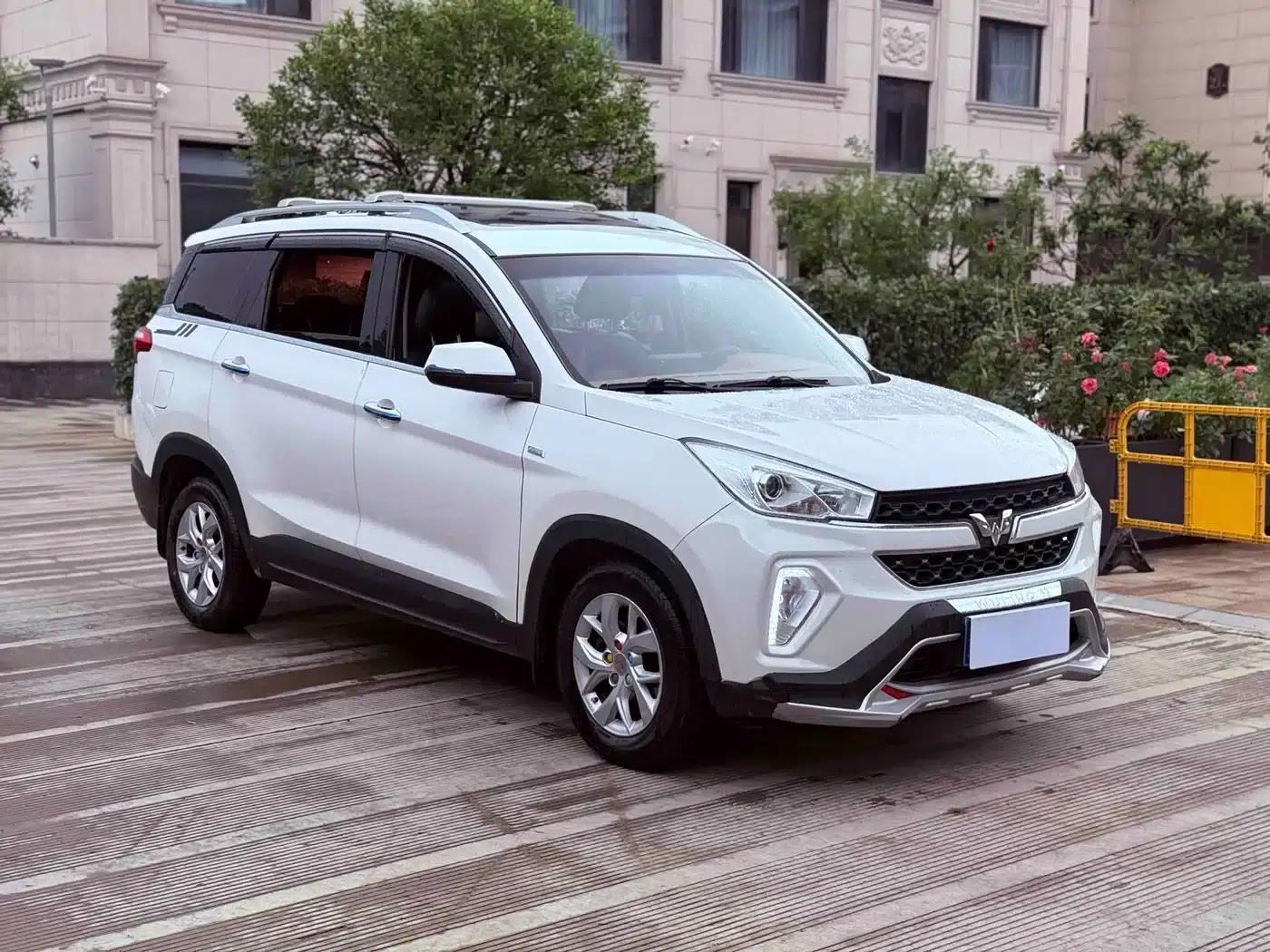 Wuling Hongguang S3 2018 1.5T Manual Deluxe Edition (National V Emission Standard) — миниатюра 3