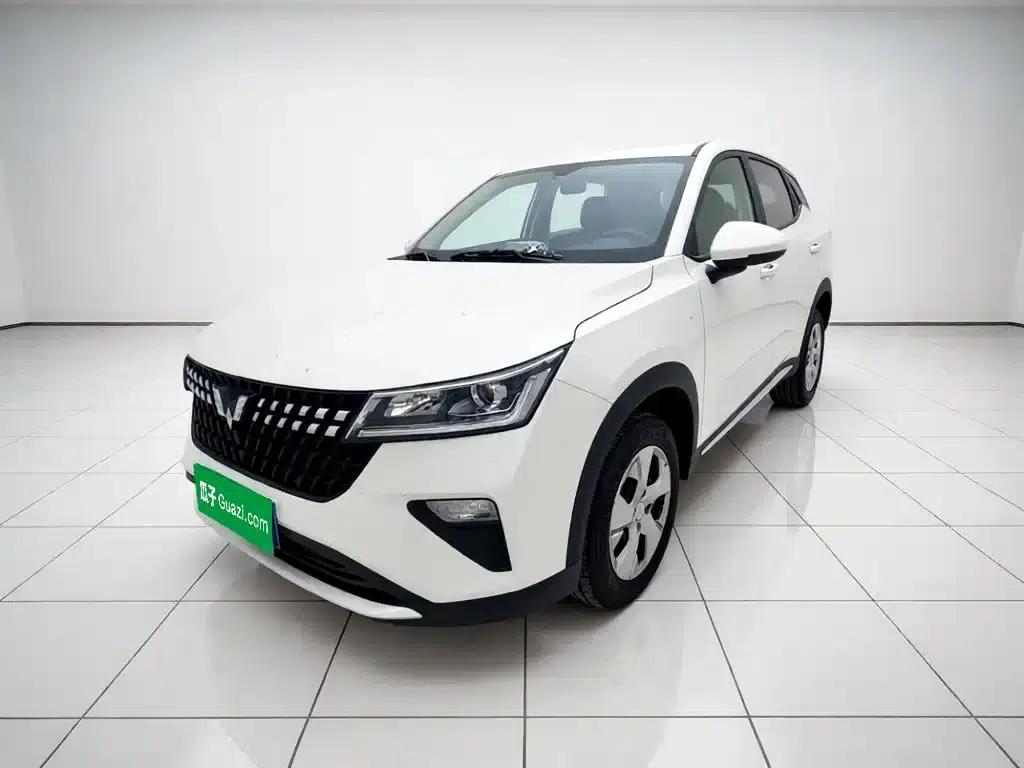 Wuling Xingchi 2026 1.5L Manual Freestyle — миниатюра 1
