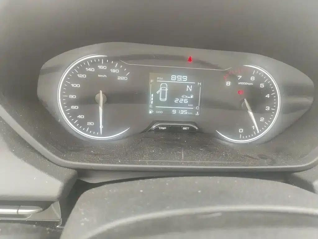 Wuling Xingchi 2026 1.5L Manual Freestyle — миниатюра 13