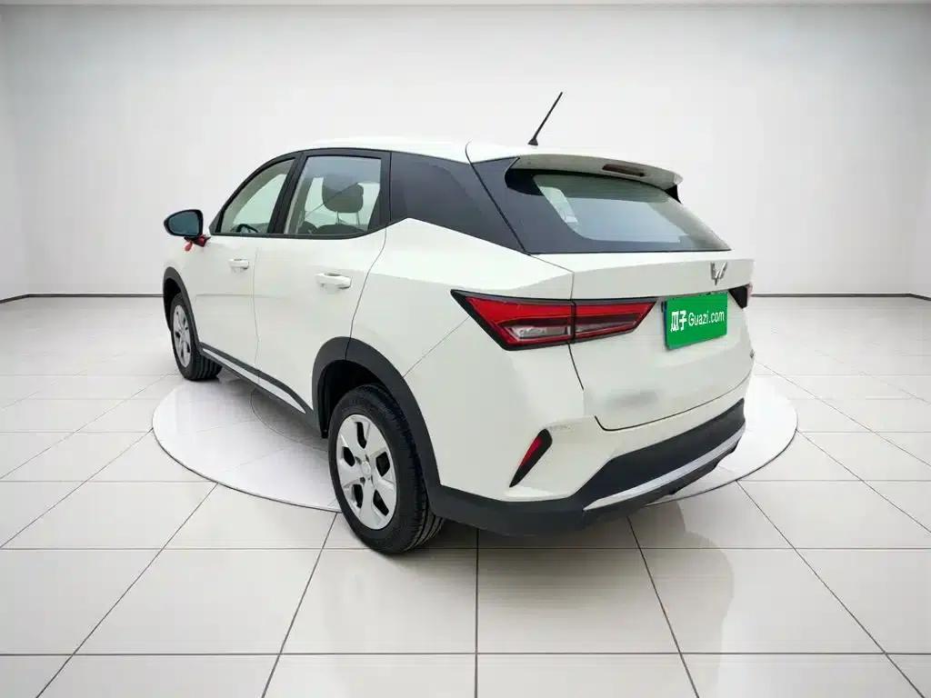 Wuling Xingchi 2026 1.5L Manual Freestyle — миниатюра 4