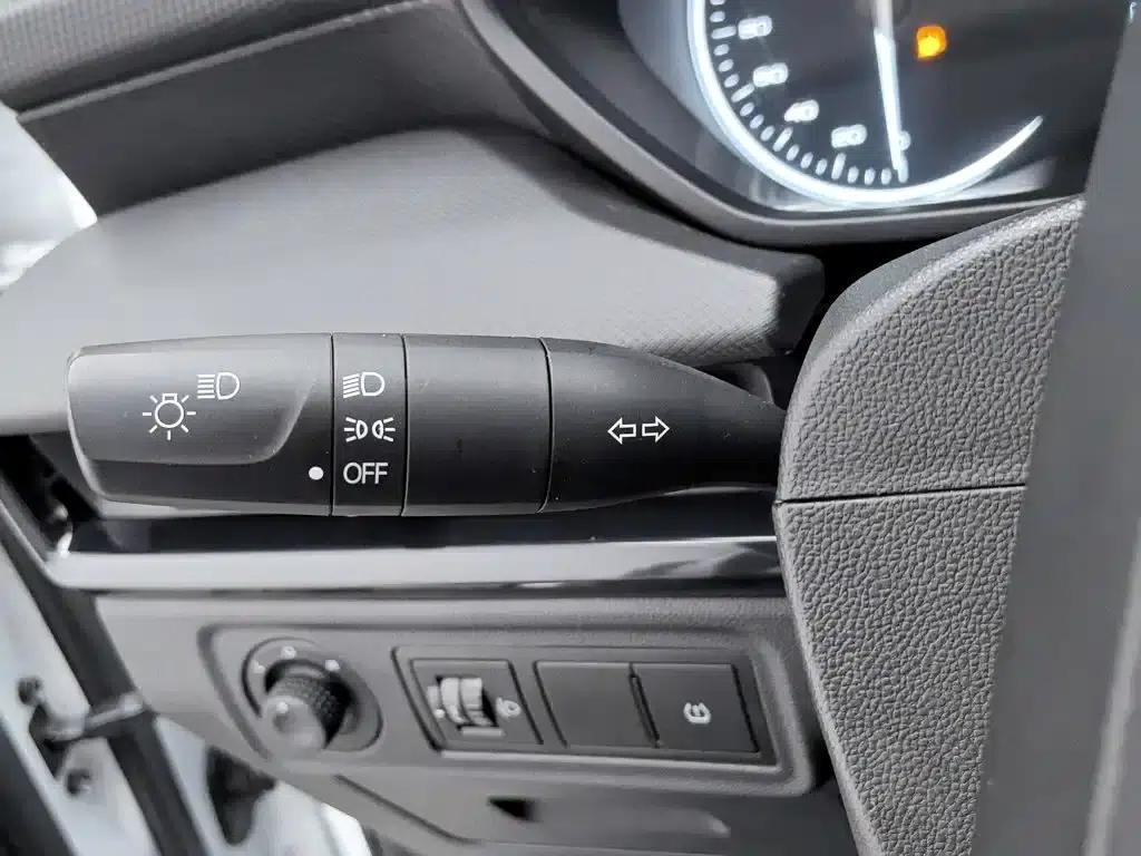Wuling Xingchi 2022 1.5L Manual Freestyle — миниатюра 21