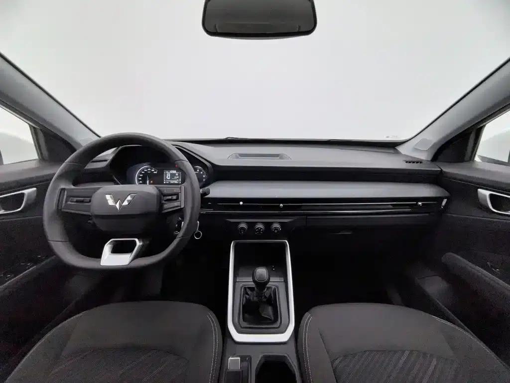 Wuling Xingchi 2022 1.5L Manual Freestyle — миниатюра 5