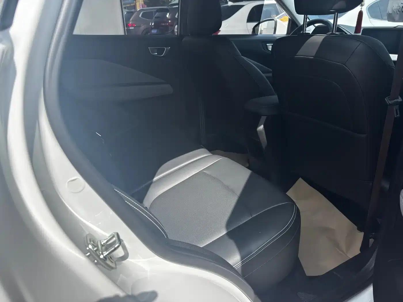 Wuling Xingchi 2022 1.5T CVT Trendy Edition — миниатюра 8