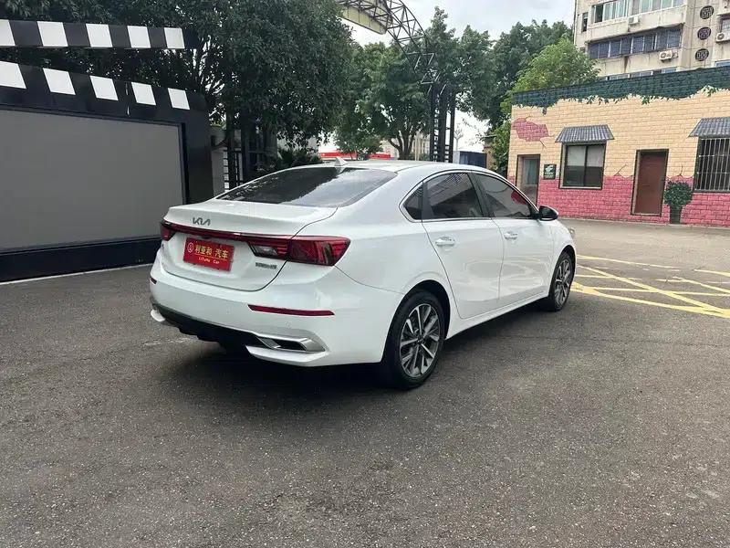 Kia K3 2021 1.5L IVT Luxury Edition — миниатюра 5