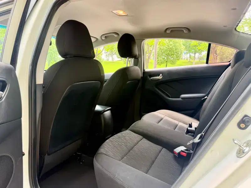 Kia K3 2013 1.6L Automatic GL — миниатюра 14