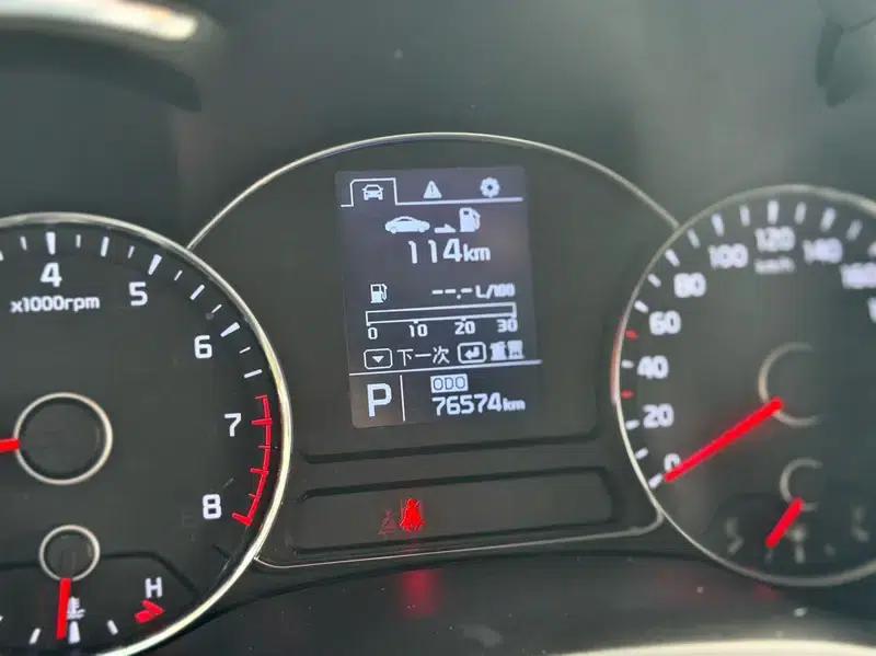 Kia K3 2013 1.6L Automatic GL — миниатюра 10
