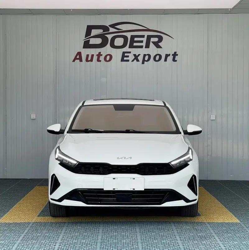 Kia K3 2023 1.4T DCT Luxury Edition — миниатюра 2