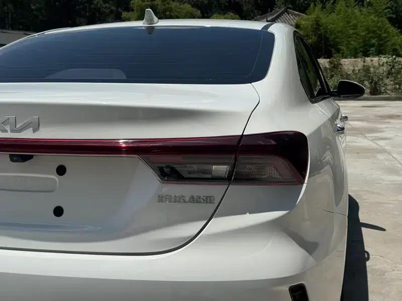 Kia K3 2023 1.4T DCT Luxury Edition — миниатюра 10