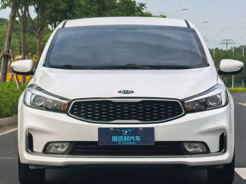 Kia K3 2016 1.6L Manual GL — миниатюра 2