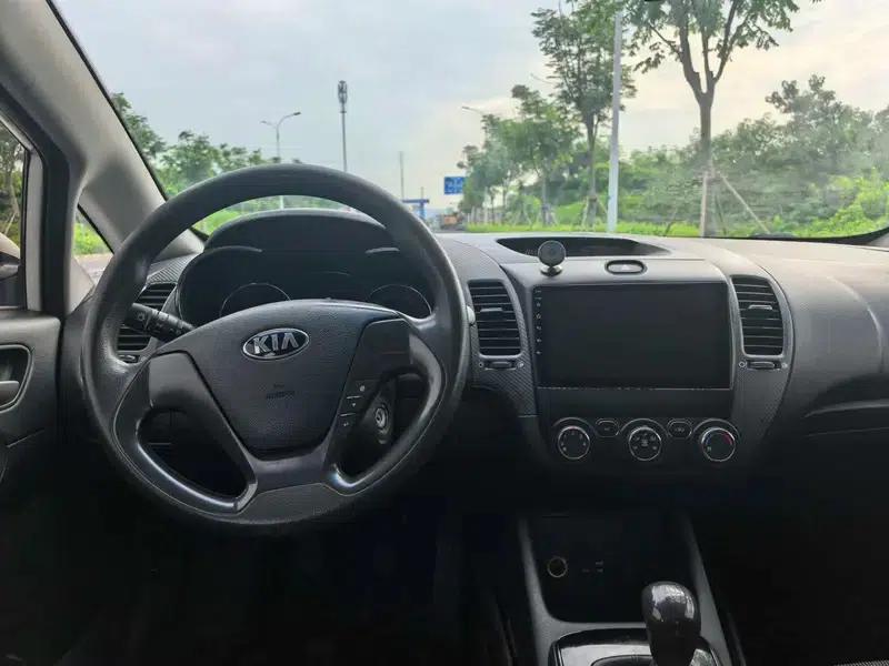 Kia K3 2016 1.6L Manual GL — миниатюра 7