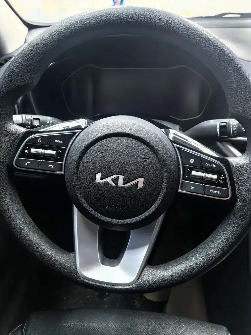 Kia K3 2021 1.5L IVT Fashion Edition — миниатюра 12
