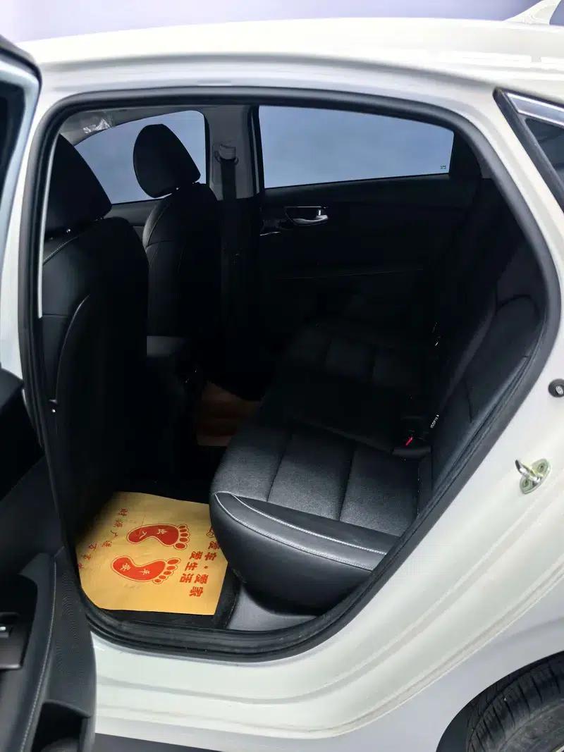 Kia K3 2021 1.5L IVT Fashion Edition — миниатюра 19