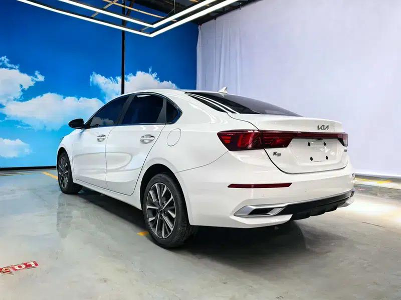 Kia K3 2021 1.5L IVT Fashion Edition — миниатюра 5