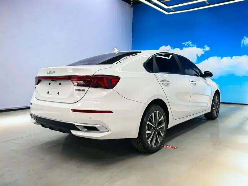 Kia K3 2021 1.5L IVT Fashion Edition — миниатюра 7
