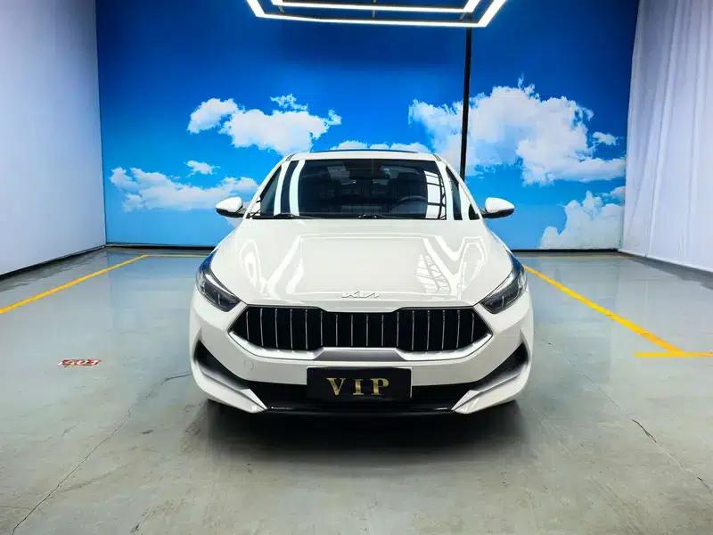Kia K3 2021 1.5L IVT Fashion Edition — миниатюра 2