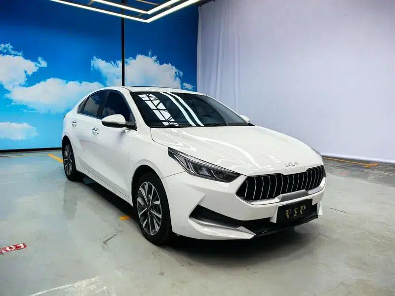 Kia K3 2021 1.5L IVT Fashion Edition — миниатюра 3