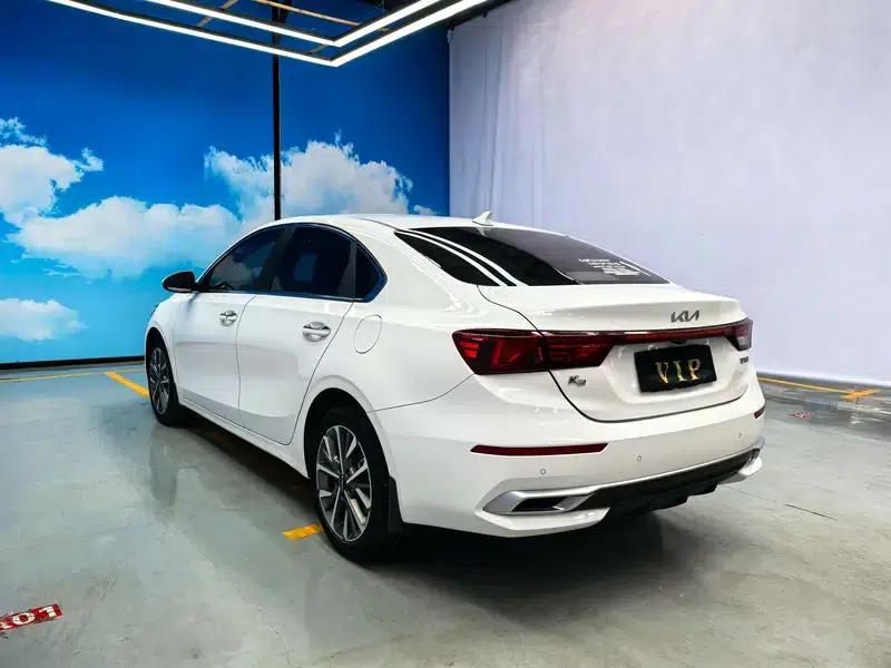 Kia K3 2021 1.5L IVT Fashion Edition — миниатюра 5